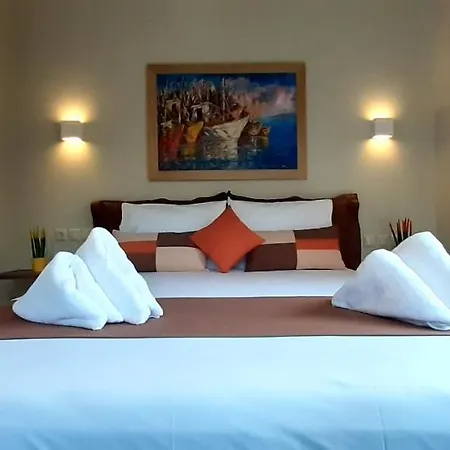 Apartahotel Andros 4 Seasons Villas&suites