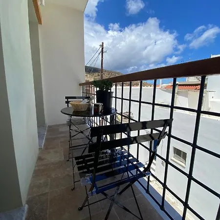 Andros 4 Seasons Villas&suites Apartahotel 4*