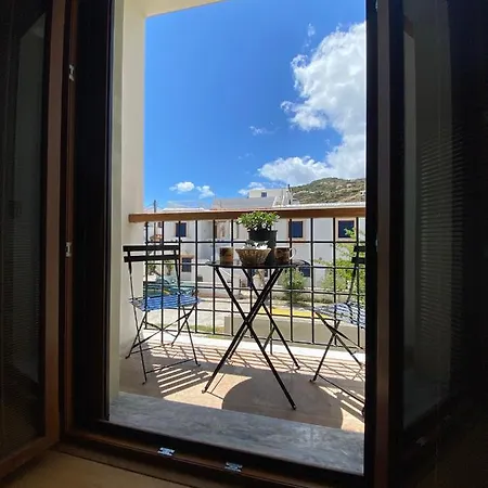 Andros 4 Seasons Villas&suites 4* Ormos (Andros)