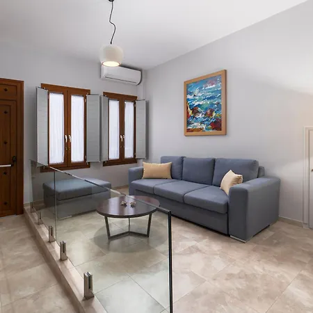 Andros 4 Seasons Villas&suites 4*