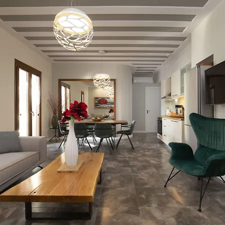 Andros 4 Seasons Villas&suites 4*