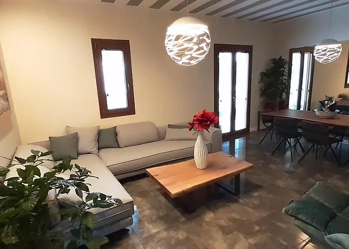 شقة فندقية Andros 4 Seasons &