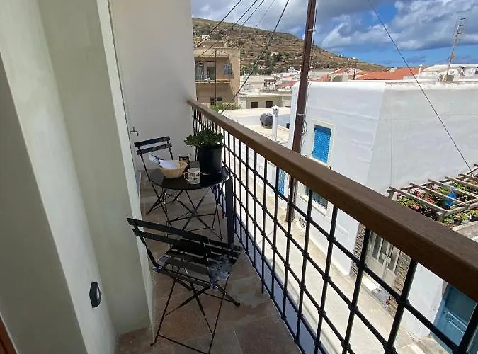 شقة فندقية Andros 4 Seasons & 4*