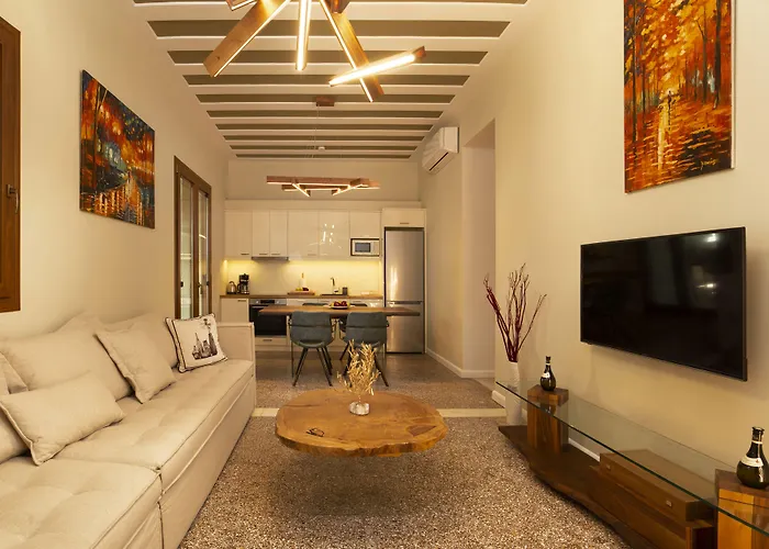 Andros 4 Seasons & 4* Ormos (Andros)